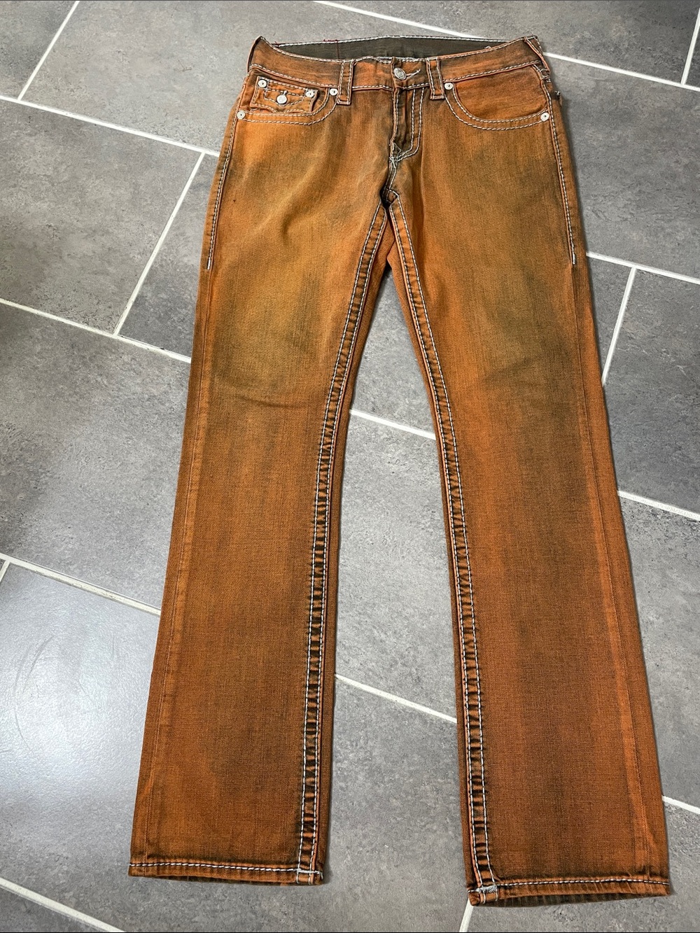 True Religion Rust Orange Straight Jeans size 29X33